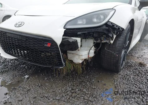2023 Toyota Gr86 Premium from USA, damaged, VIN JF1ZNBE17P9753932